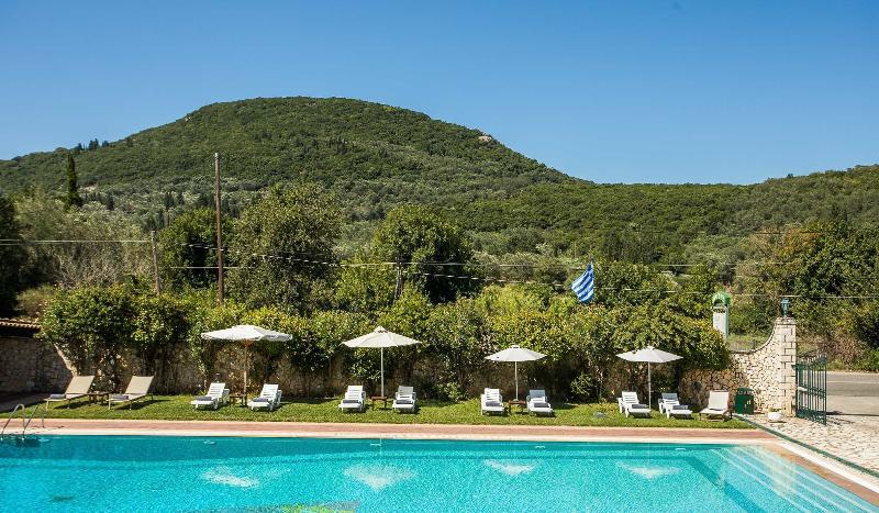 Paradise Inn Liapades Corfu Exterior photo